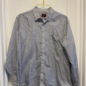 UNTUCKit Blue and White Casual Button Down Shirt